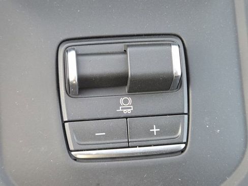 New 2026 GMC Sierra 2500 Denali w/ Denali Reserve Package image 9