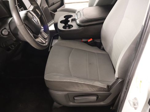 Used 2023 RAM 1500 Classic SLT w/ Electronics Group AWD/4WD image 10