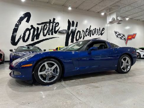 Used 2007 Chevrolet Corvette Coupe RWD image 1