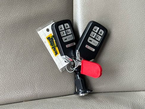 Used 2015 Honda Odyssey EX-L image 25