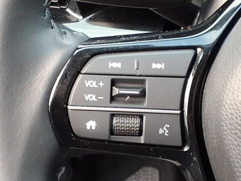 Certified 2025 Honda CR-V EX-L image 17