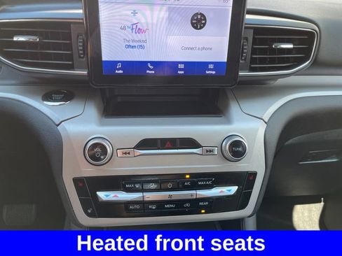 Used 2023 Ford Explorer XLT w/ Equipment Group 202A AWD/4WD image 18