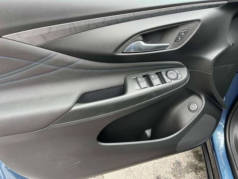 New 2026 Buick Envista Sport Touring w/ Convenience I Package FWD image 17