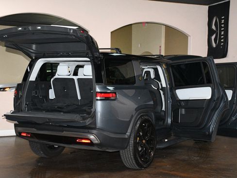 Used 2023 Rivian R1S Launch Edition AWD/4WD image 91