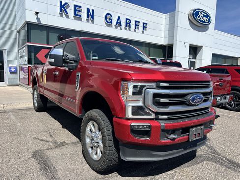 Used 2020 Ford F250 Platinum w/ FX4 Off-Road Package AWD/4WD image 4