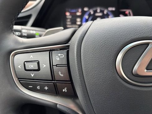 Used 2023 Lexus ES 350 w/ Premium Package image 12