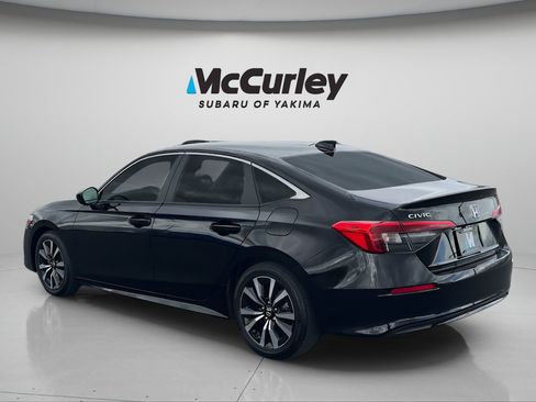 Used 2024 Honda Civic EX image 7
