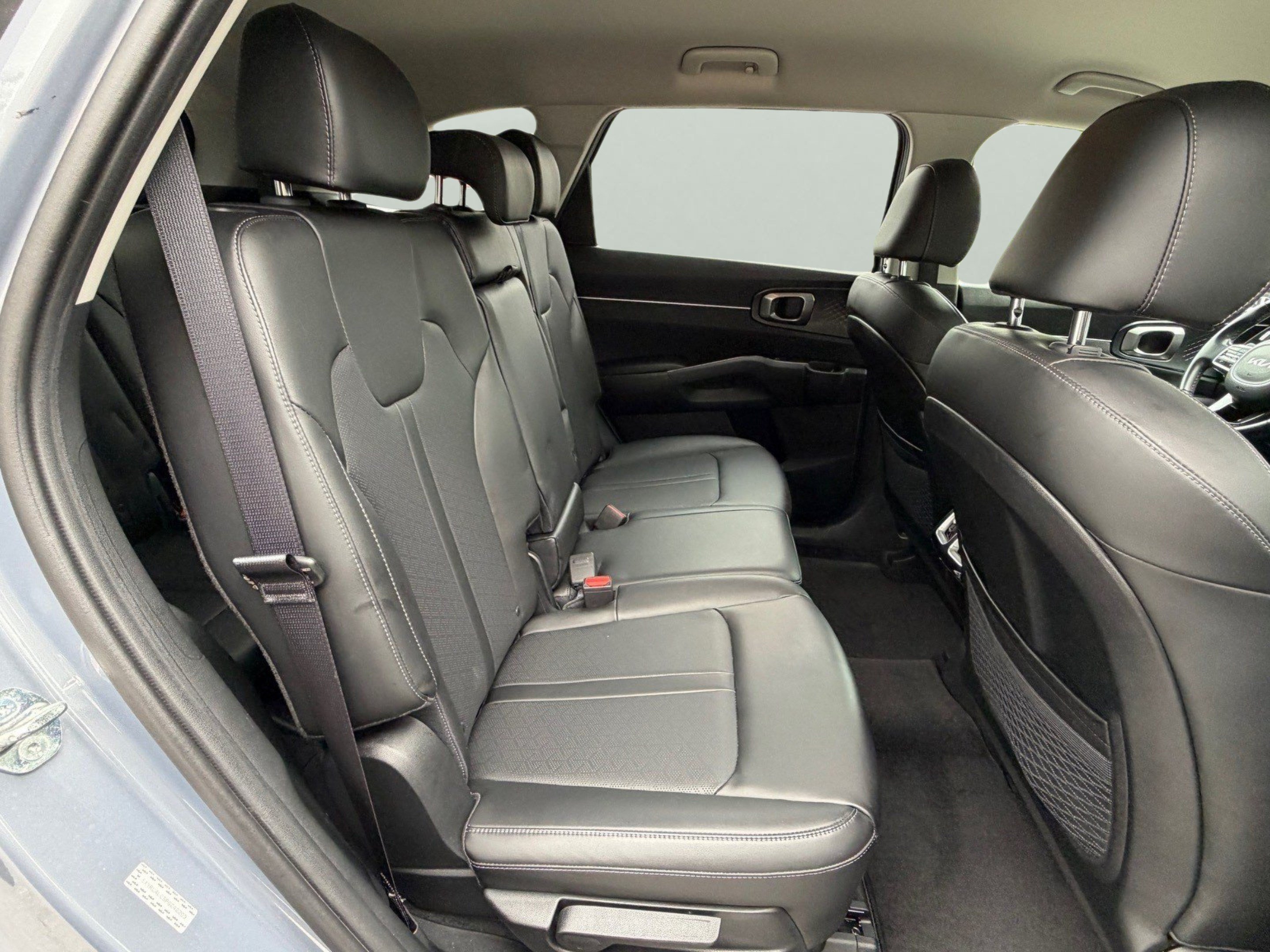 Used 2023 Kia Sorento S FWD image 50