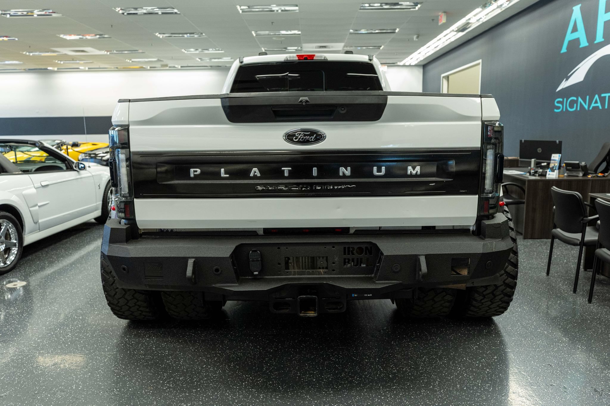 Used 2021 Ford F450 Lariat w/ Lariat Ultimate Package AWD/4WD image 6