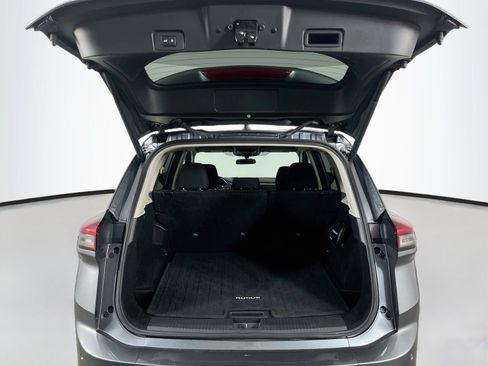 Used 2025 Nissan Rogue SV AWD/4WD image 9