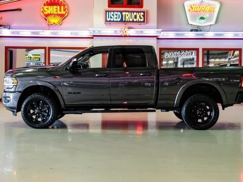 Used 2022 RAM 2500 Laramie w/ Night Edition AWD/4WD image 11