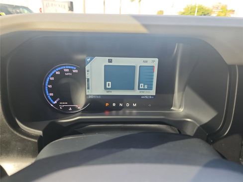 Used 2022 Ford Bronco Wildtrak image 35