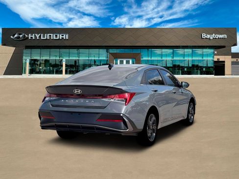 New 2026 Hyundai Elantra SEL Sport Premium w/ Cargo Package FWD image 7