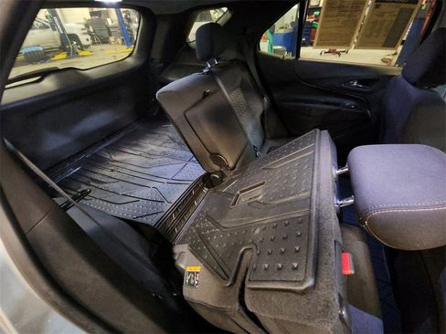 Certified 2024 Chevrolet Equinox LT w/ LPO, Floor Liner Package image 35