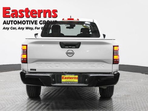 Used 2022 Nissan Frontier S image 6