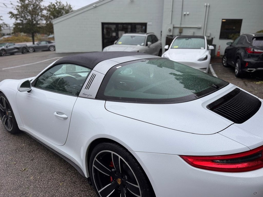 Used 2018 Porsche 911 Targa 4S w/ Sportdesign Package AWD/4WD image 14