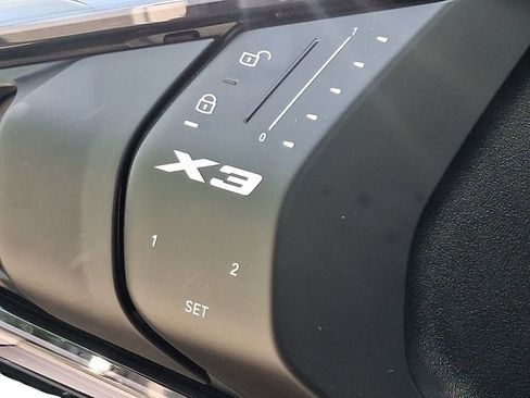 Used 2025 BMW X3 xDrive30 w/ Premium Package AWD/4WD image 25