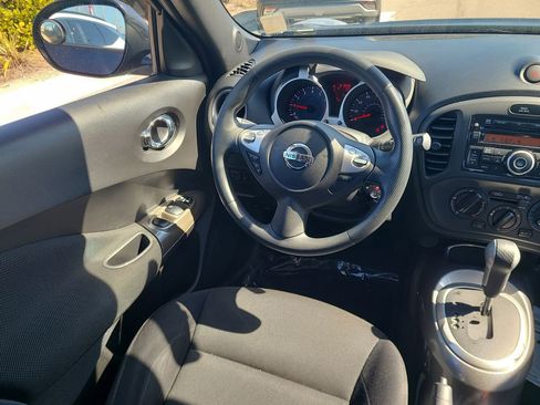Used 2014 Nissan Juke S image 23