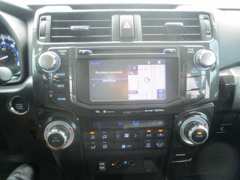 Used 2019 Toyota 4Runner Limited AWD/4WD image 13