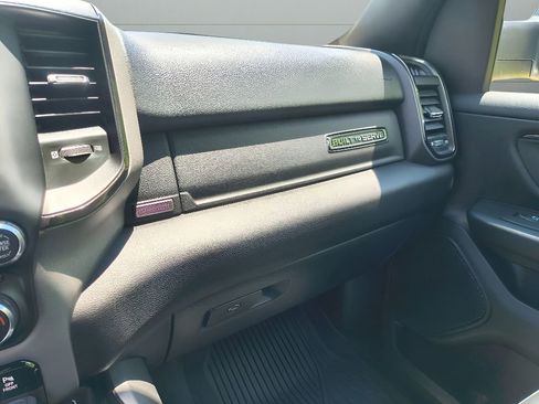 Used 2023 RAM 1500 Big Horn image 24