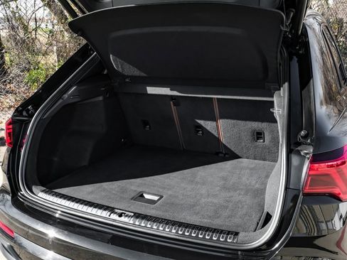 Used 2021 Audi Q3 2.0T Premium Plus w/ Premium Plus Package image 64