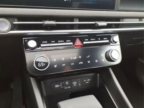 New 2026 Hyundai Santa Cruz Limited AWD/4WD image 19