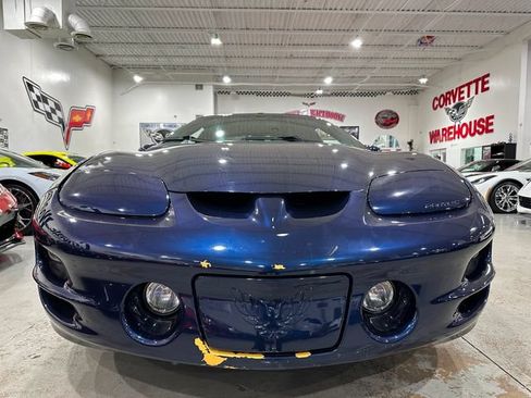 Used 2000 Pontiac Firebird Formula w/ Security Pkg RWD image 15