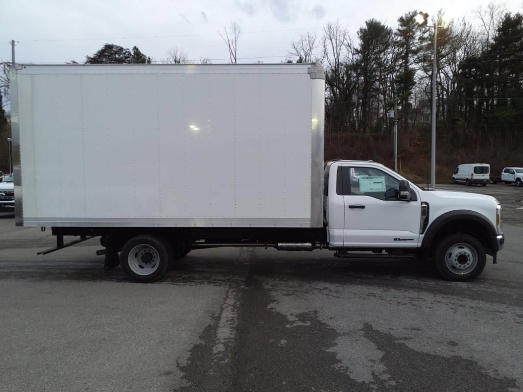 New 2024 Ford F550 Luxury RWD image 2
