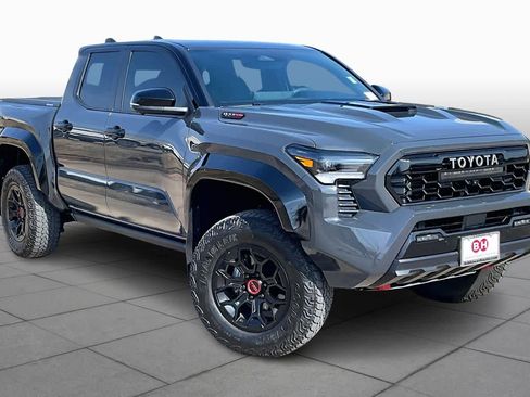 Used 2025 Toyota Tacoma TRD Pro w/ Tow Tech Package image 3