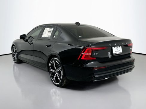 New 2025 Volvo S60 B5 Plus w/ Climate Package image 7