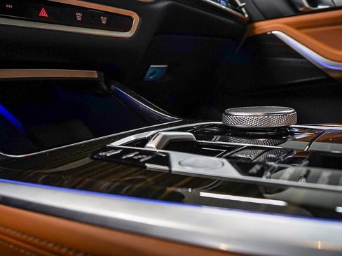 Used 2024 BMW X5 sDrive40i w/ Parking Assistance Package image 25