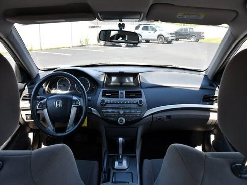 Used 2012 Honda Accord LX image 28
