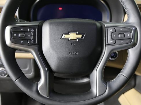 Used 2024 Chevrolet Tahoe Premier image 6