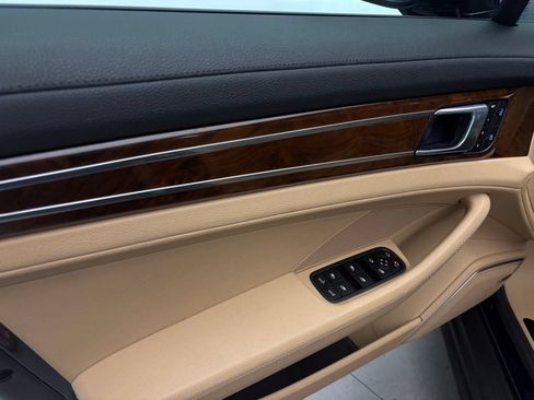 Certified 2023 Porsche Panamera 4 Platinum Edition AWD/4WD image 21