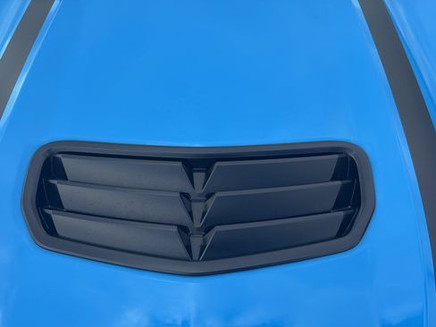 Used 2023 Chevrolet Camaro LT w/ Technology Package RWD image 39