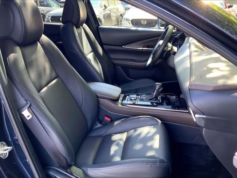 Certified 2025 MAZDA CX-30 AWD 2.5 S w/ Premium Package image 8
