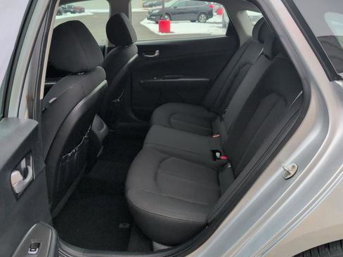 Used 2017 Kia Optima LX image 10