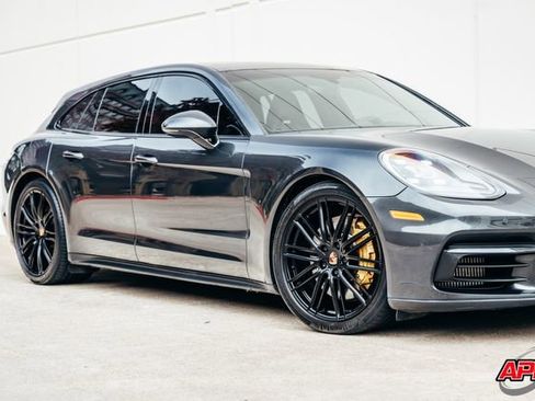Used 2018 Porsche Panamera 4S image 42