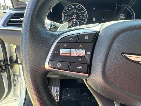 Used 2025 Genesis G70 2.5T AWD/4WD image 22