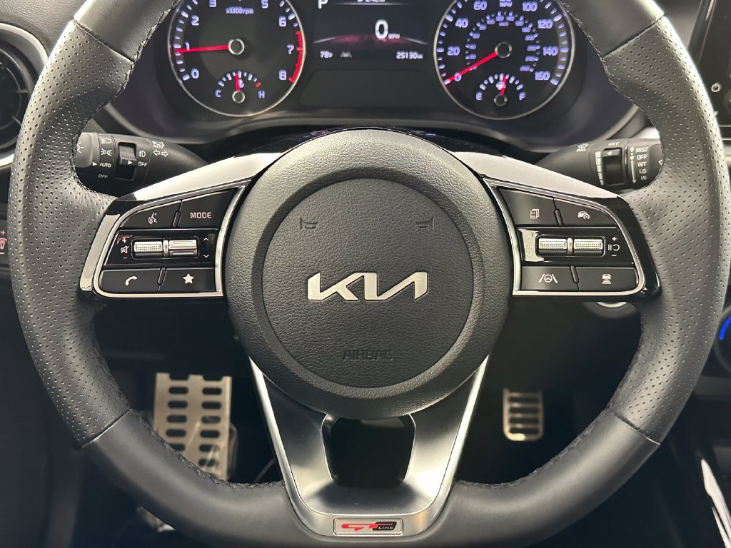 Used 2024 Kia Forte GT-Line w/ GT-Line Premium Package FWD image 28