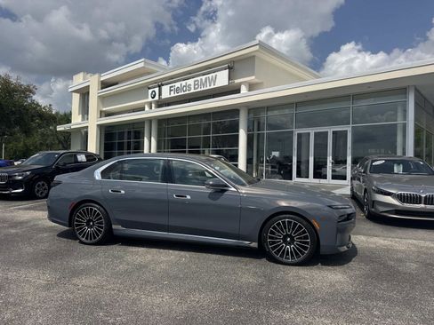 New 2026 BMW i7 eDrive50 w/ Executive Package image 1