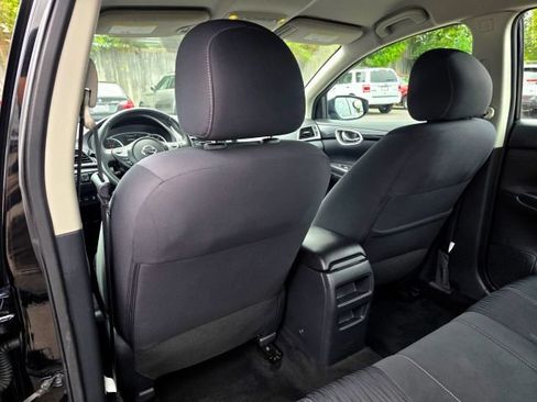 Used 2017 Nissan Sentra SV FWD image 38