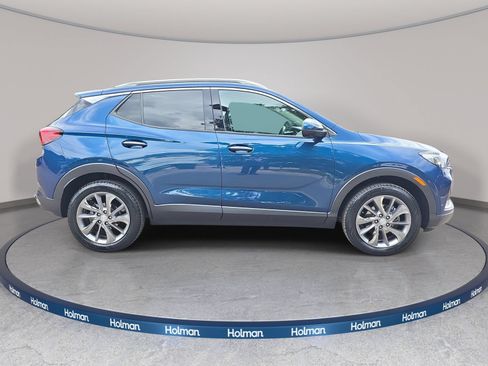 Used 2020 Buick Encore GX Essence w/ Experience Buick Package AWD/4WD image 5