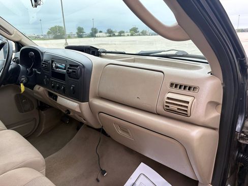 Used 2006 Ford F250 XLT AWD/4WD image 30