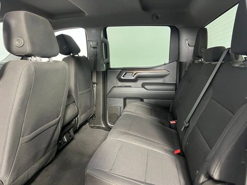 Used 2023 Chevrolet Silverado 1500 LT image 25
