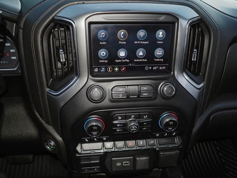 Certified 2022 Chevrolet Silverado 2500 LTZ w/ LTZ Convenience Package AWD/4WD image 14