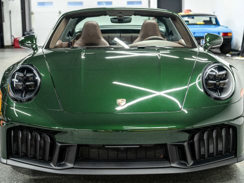 Used 2026 Porsche 911 Targa 4 GTS image 4