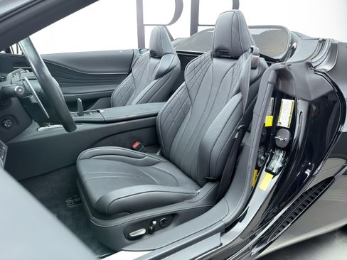 Used 2021 Lexus LC 500 Convertible w/ Touring Package RWD image 23
