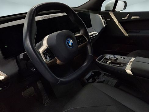 Certified 2025 BMW iX xDrive50 image 3