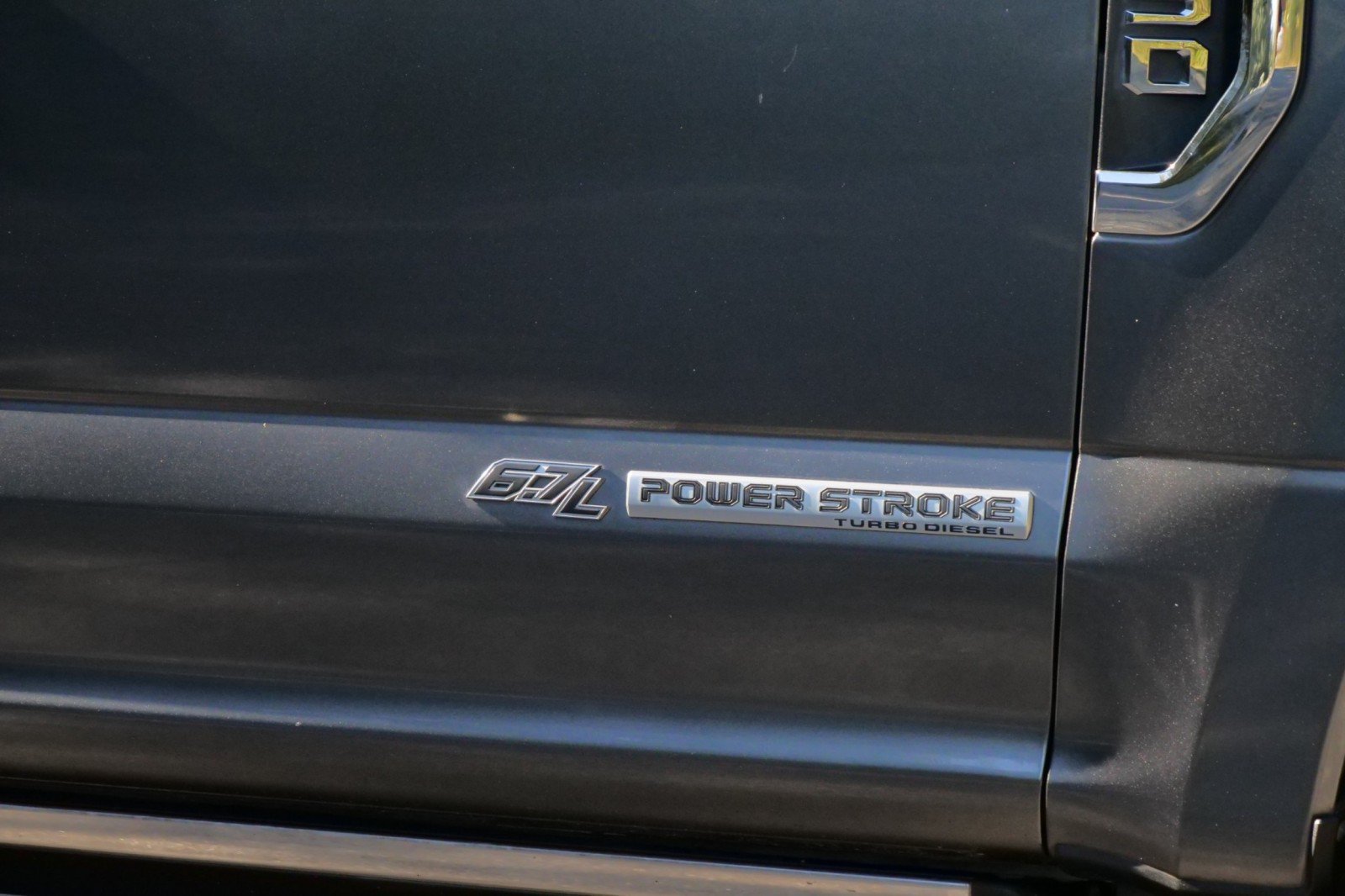 Used 2019 Ford F350 Platinum AWD/4WD image 11